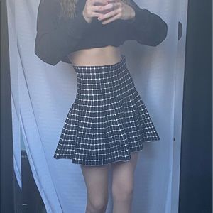 NWOT Max Edition Black And White Patterned Skirt